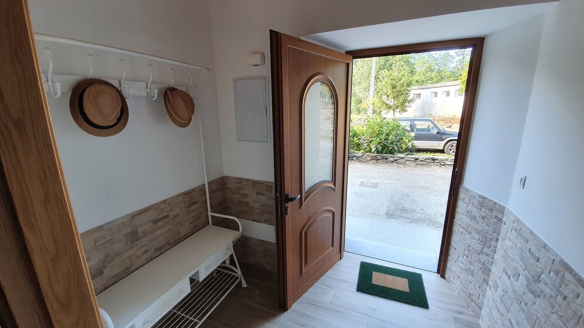 Lourenza House | Vacation Rental Casa Muiño dos Frades "in a pleasant environment"