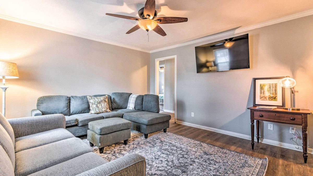 Jacksonville House | Vacation Rental Home ~ 15 Mi to Little Rock