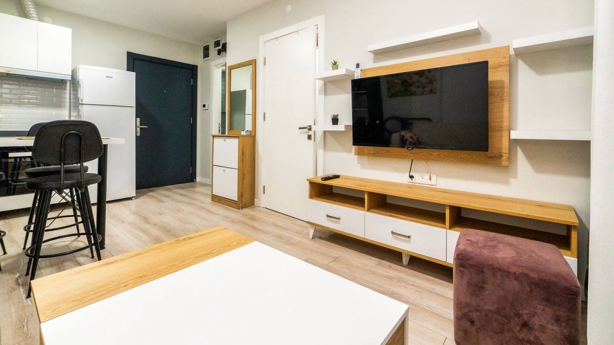 Kepez Apartment | Vacation Residence w Pool 5 min to Mall of Antalya