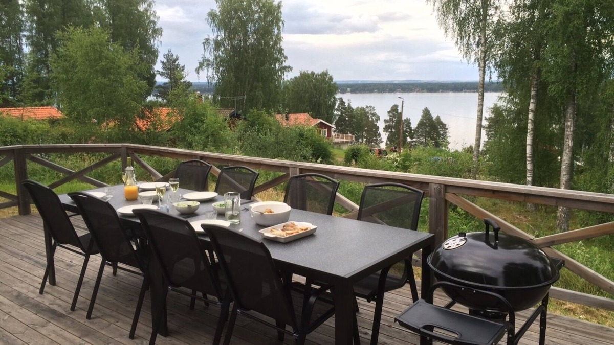 Solleron House | Vacation with a lake view of the beautiful Siljansee