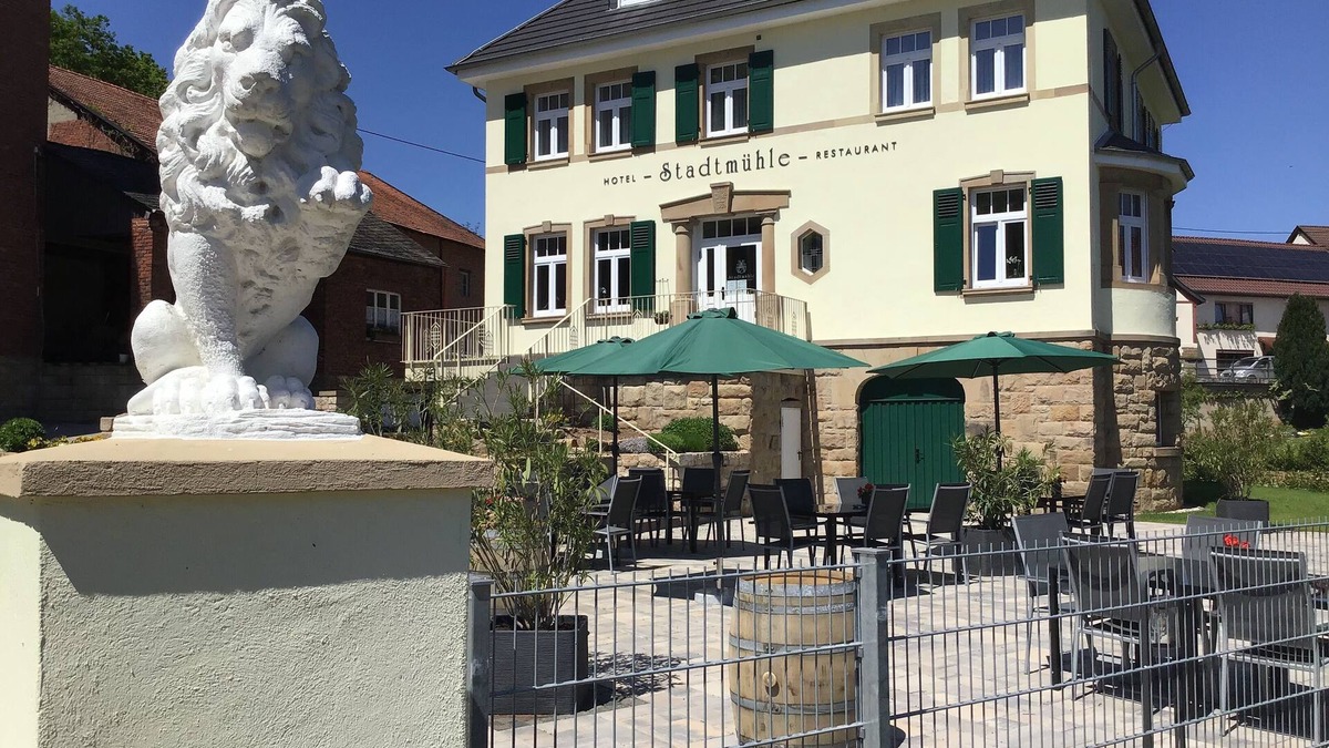 Monzingen Apartment | Vacation with the winemaker in the town mill
