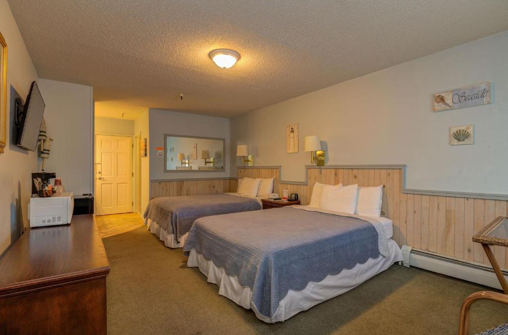 Brewer Hotel | Vacationland Inn & Suites