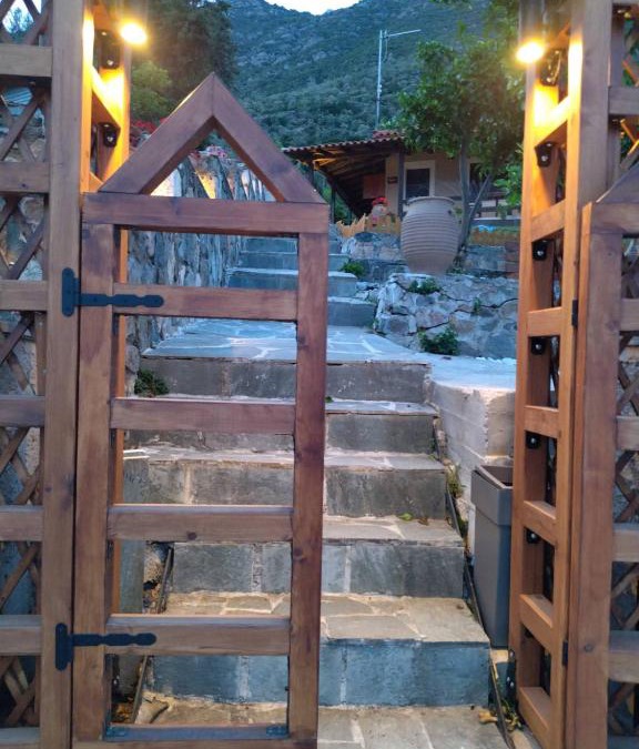Ilia Apartment | VAGGELIO Rooms 3