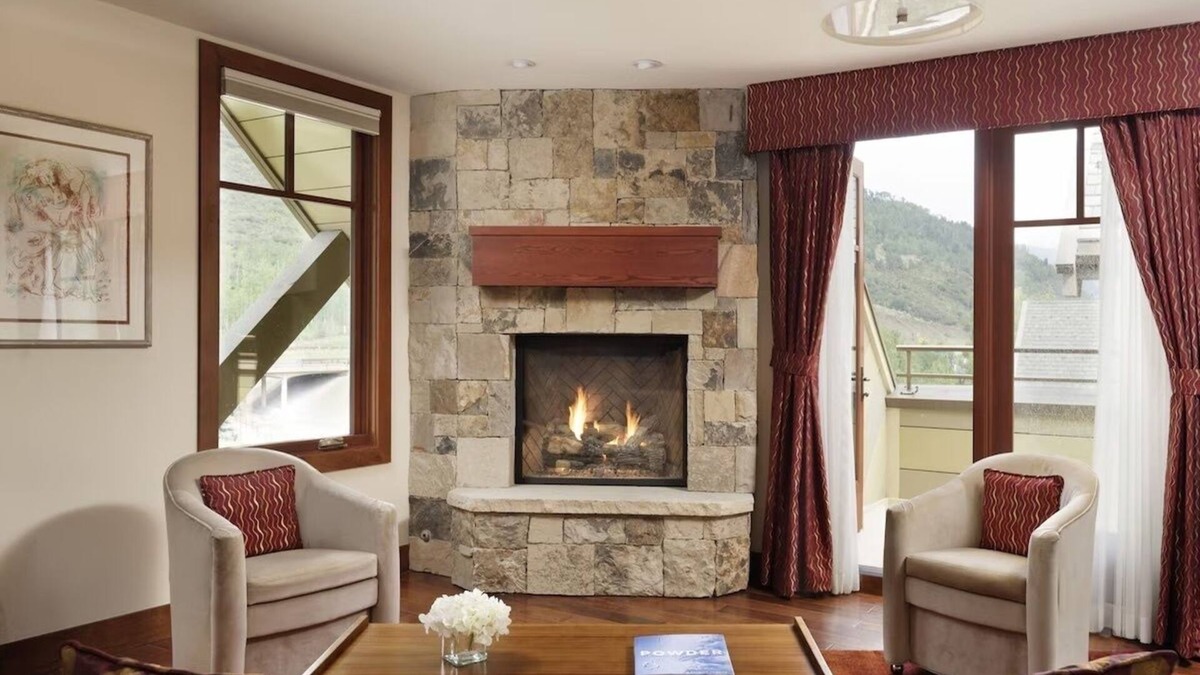 Vail Condo | Vail Four Seasons - One Bedroom Luxury Residence - walk to Gondola One