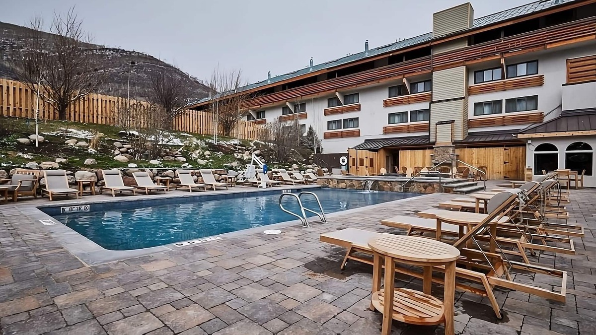 Vail Hotel | Vail Resort with Ski Access: Free Shuttle, Ski Storage, Near Vail Ski Resort