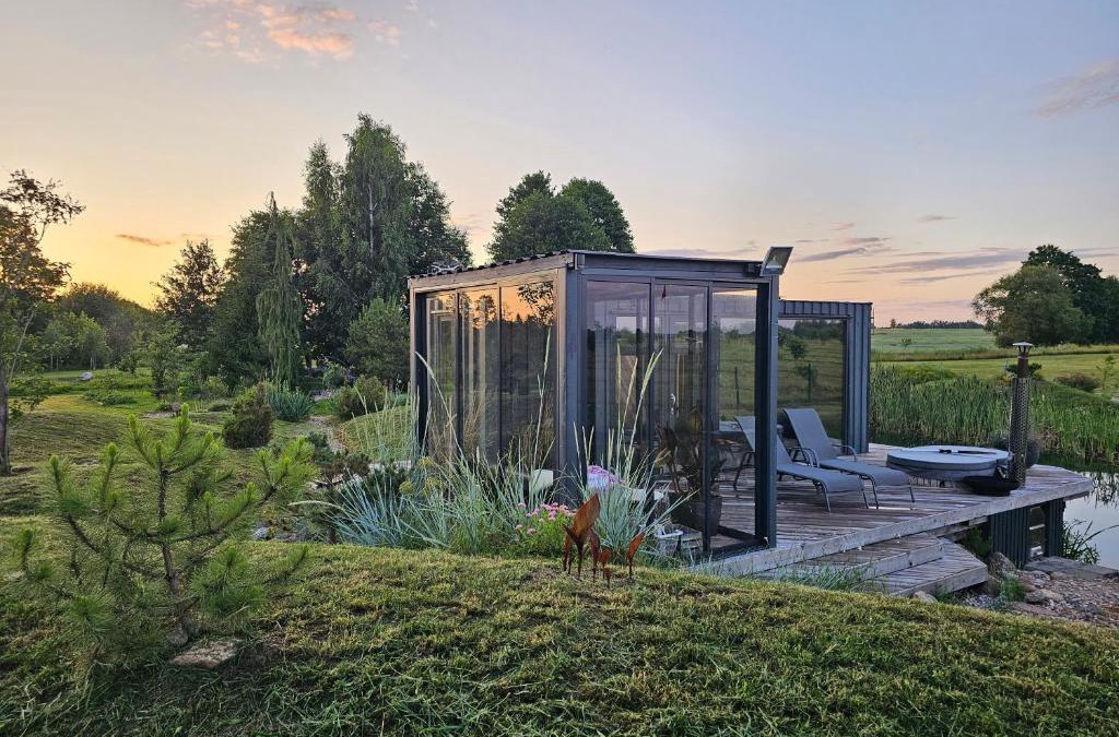 Lithuania House | Vaitų Riešutynė - Small shipping container house