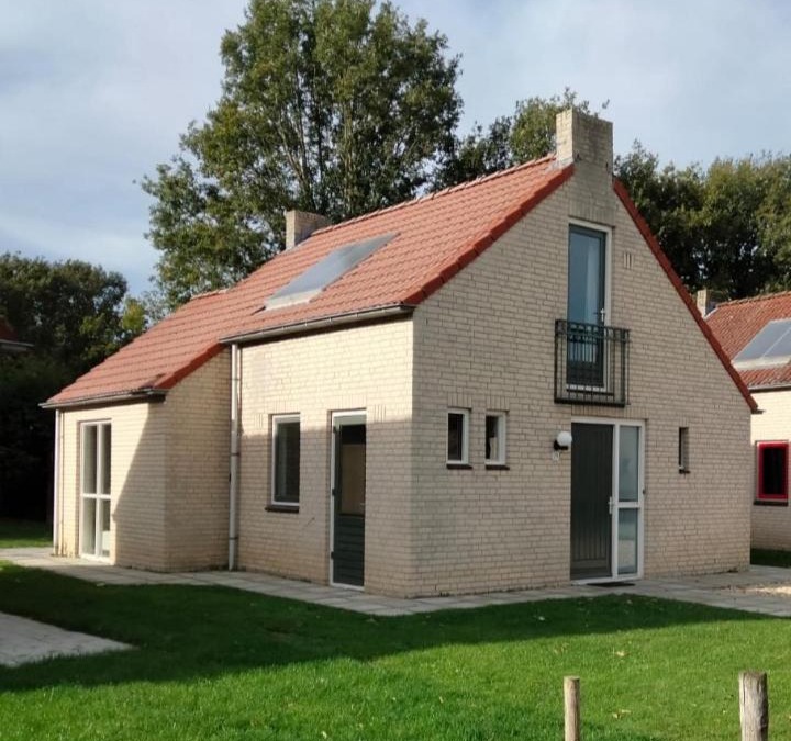 Ewijk House | Vakantiehuis 6pers op park 't Broeckhuys in Ewijk groot Zwemplas in het land van Maas & Waal niet voor arbeidsmigranten