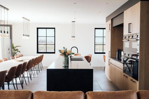 Pervijze House | Vakantiehuis Spoor 74
