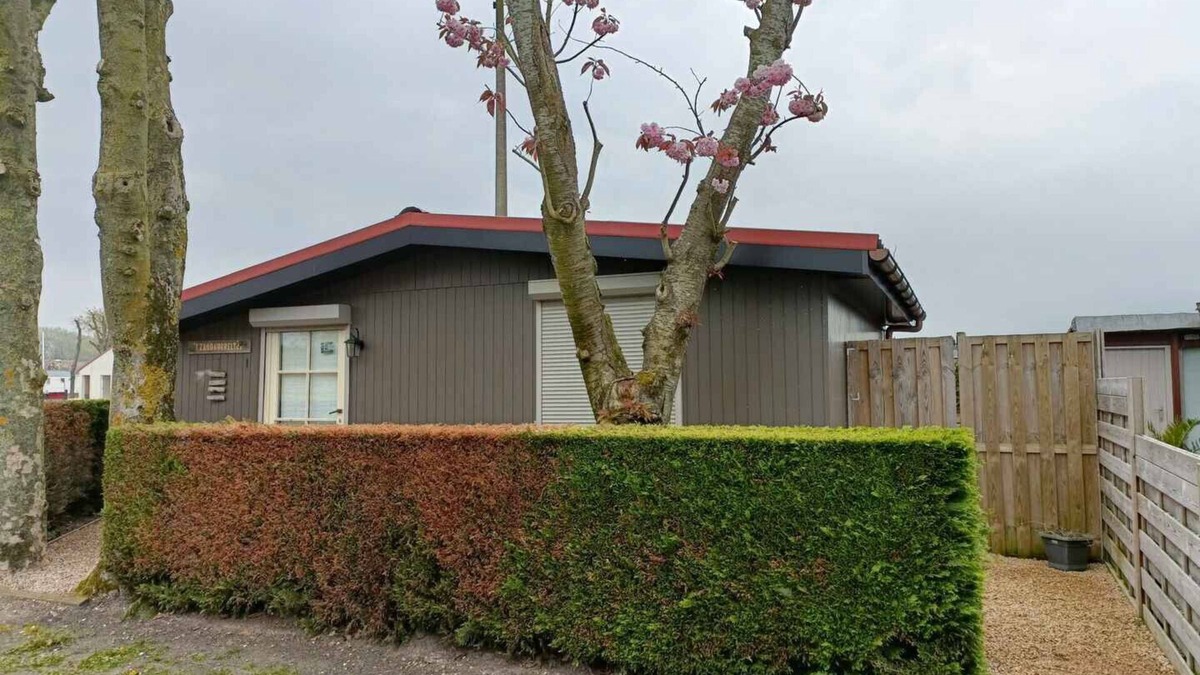 Jabbeke Ski Chalet | Vakantiepark Klein Strand - Luxe Houten Chalet