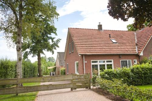 Hellendoorn House | Vakantiewoning buitenaf