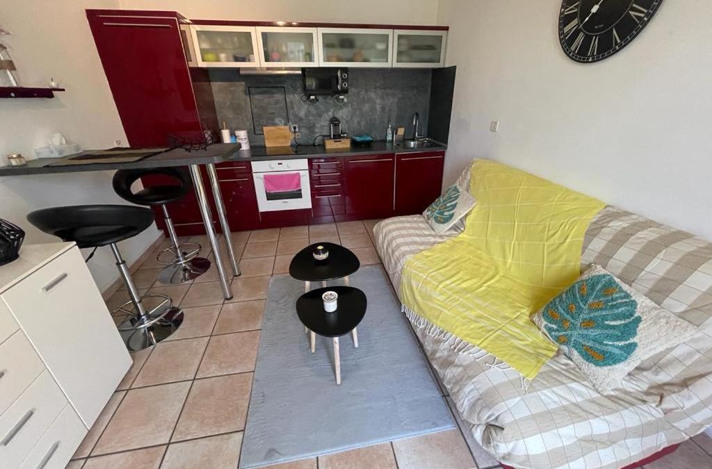 Etampes Apartment | Valérie