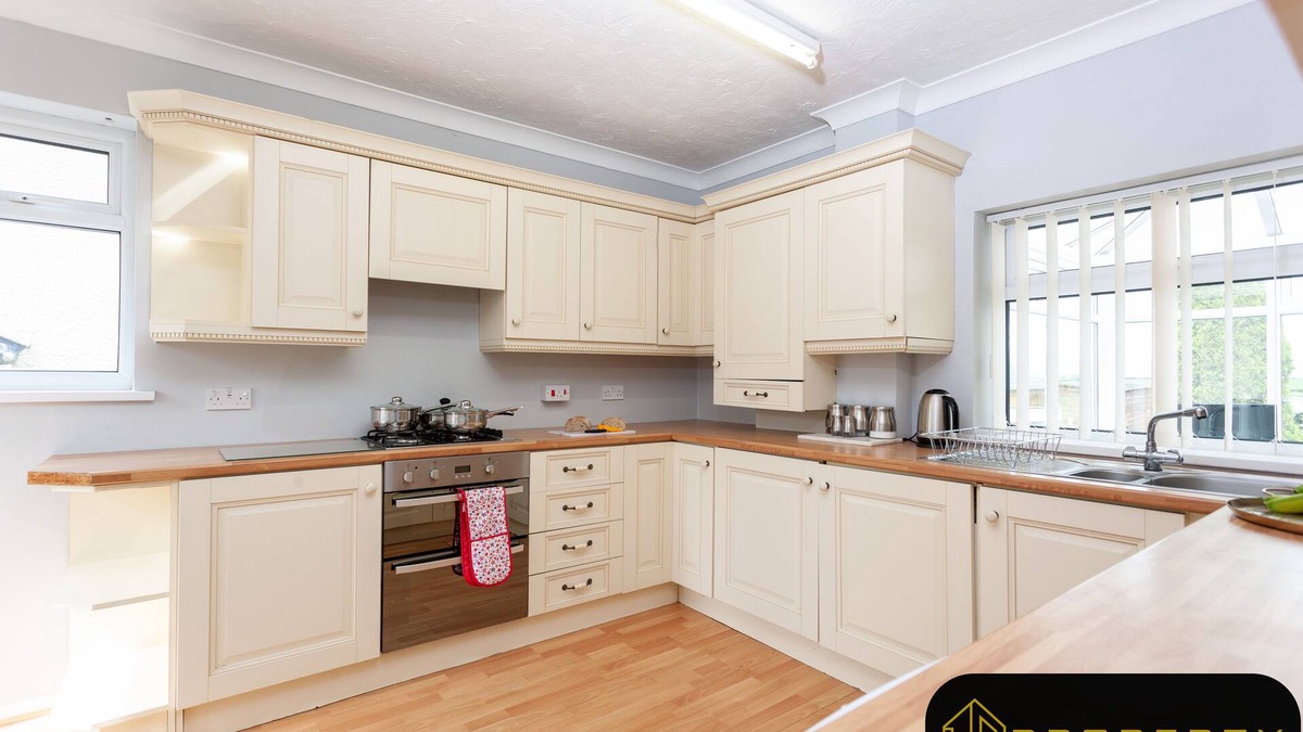 Durham Apartment | Vale View 2 Bed-Deluxe-Apartment-Private Bathroom