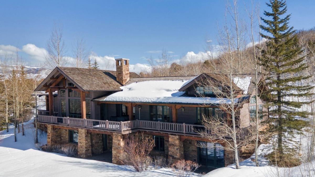 Edwards House | Valet Parking at Ritz Carlton - Private Hot Tub, Game/Media Room - Golf Course Access