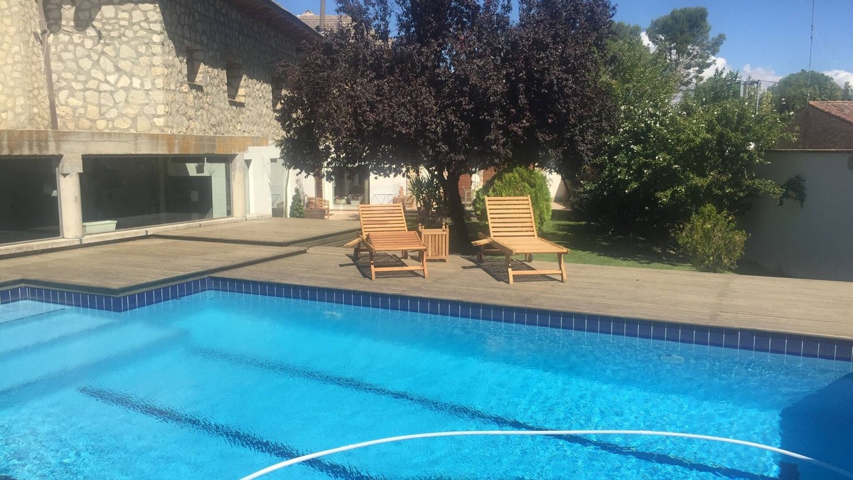 Torres de Barbues Cottage | Valfonda House (Villa)