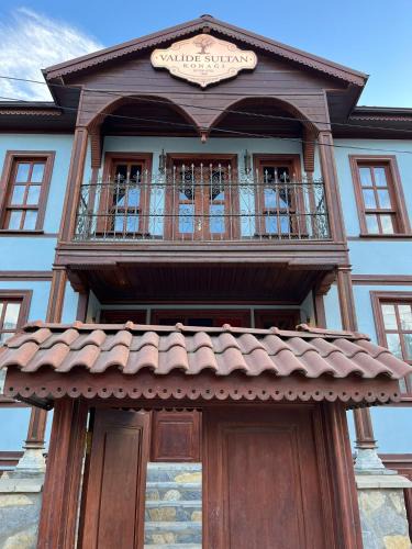 Taraklı Hotel | Valide Sultan Konağı TARAKLI