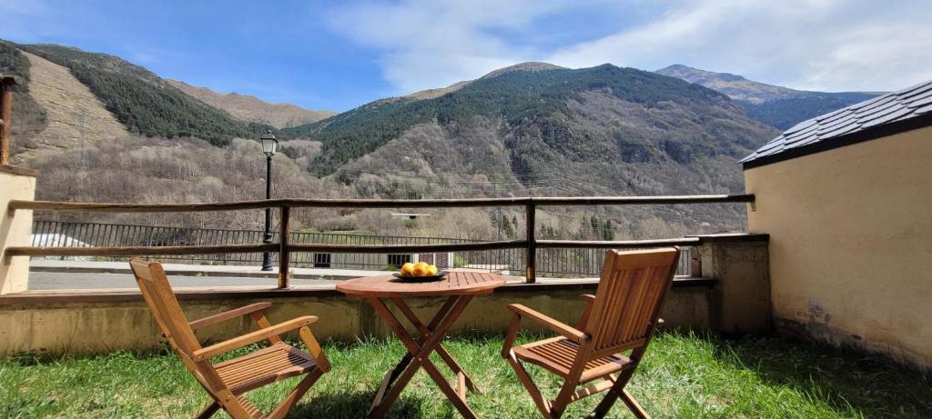 Espui Apartment | Vall Fosca Apartment "Majue"
