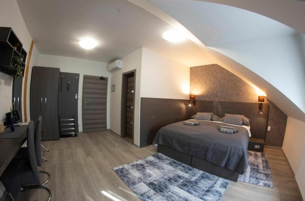 Malacky House | VALLA penzión & reštaurácia