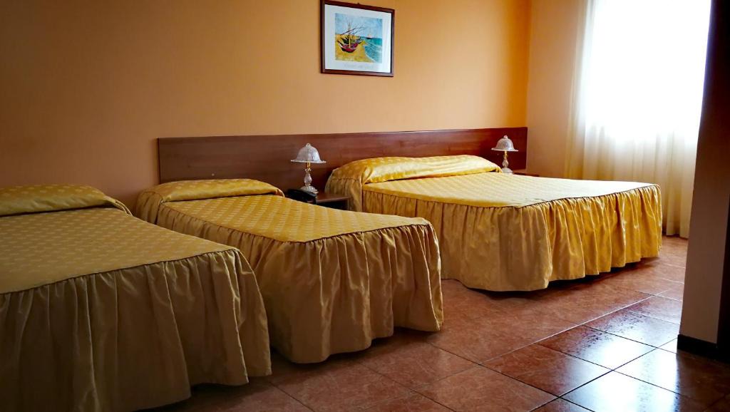 Motta Sant'Anastasia Hotel | Valle Degli Ulivi