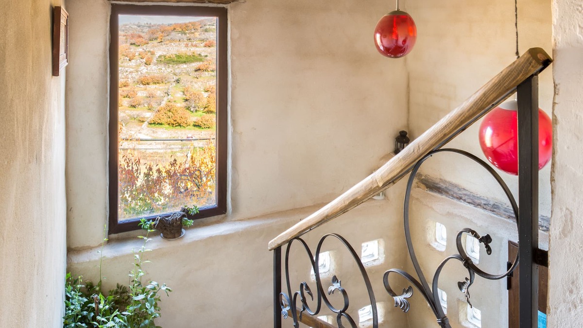 Casas del Castanar Cottage | Valle del Jerte charming renovated haystack