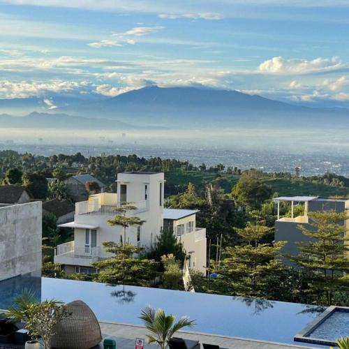 Ngamprah House | Valle Verde Villas