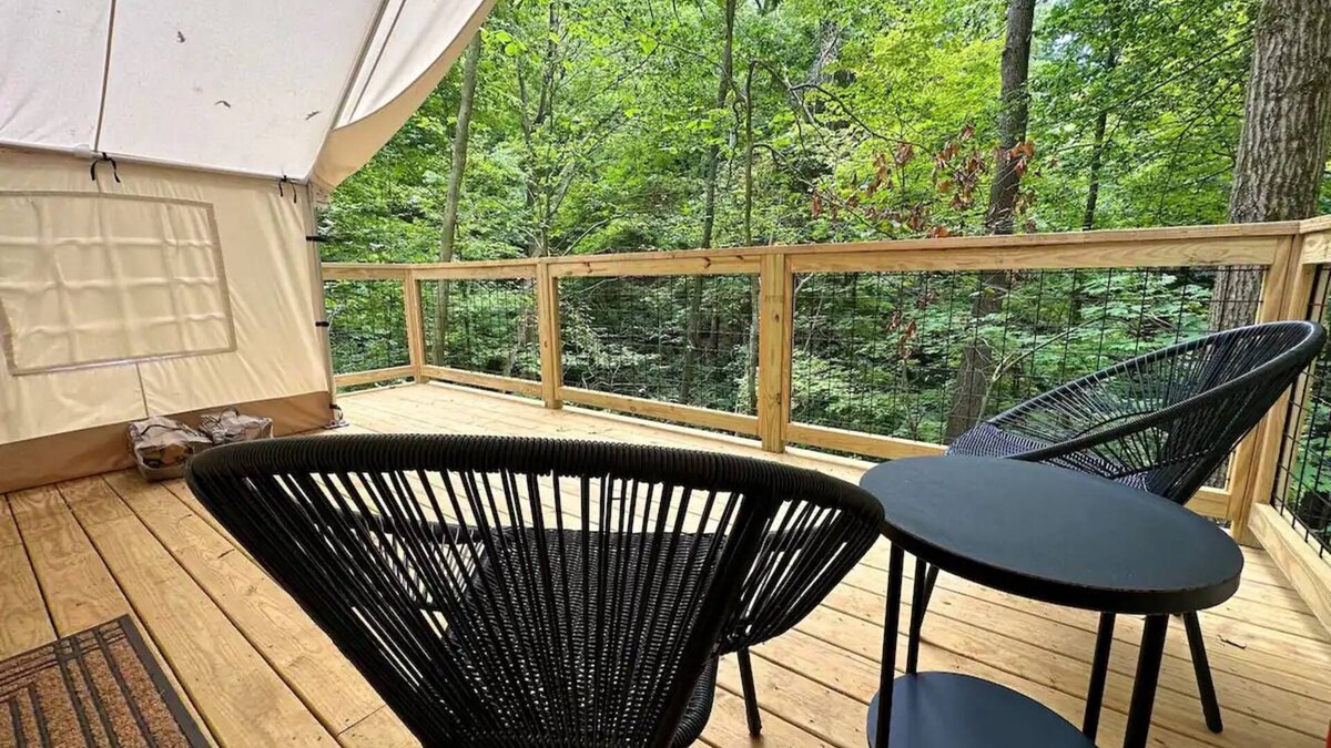 Cuyahoga Falls RV Rental | Valley Overlook, heart of Cuyahoga Valley National Park - Glamping Tent P11