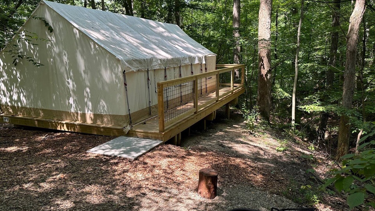 Cuyahoga Falls RV Rental | Valley Overlook, Peninsula, Ohio - Glamping Tent with Outdoor Deck, S2