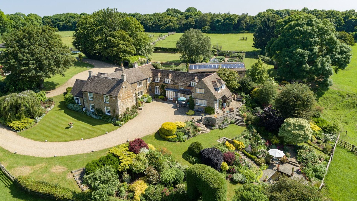 Manton Apartment | Valley View Apartment1 Bedroom Self Contained Apartment Close to Rutland Water