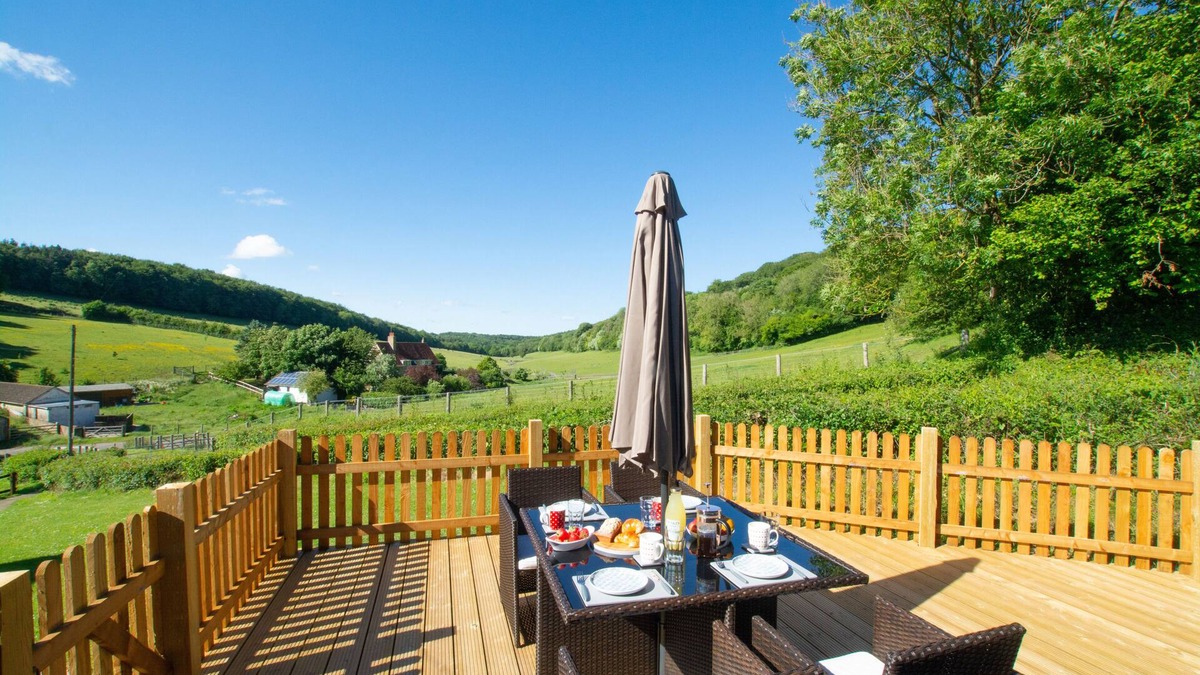Denton House | Valley View - Two Bedroom House, Sleeps 4