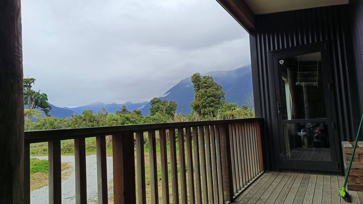 Haast Cabin | Valley Views Haast