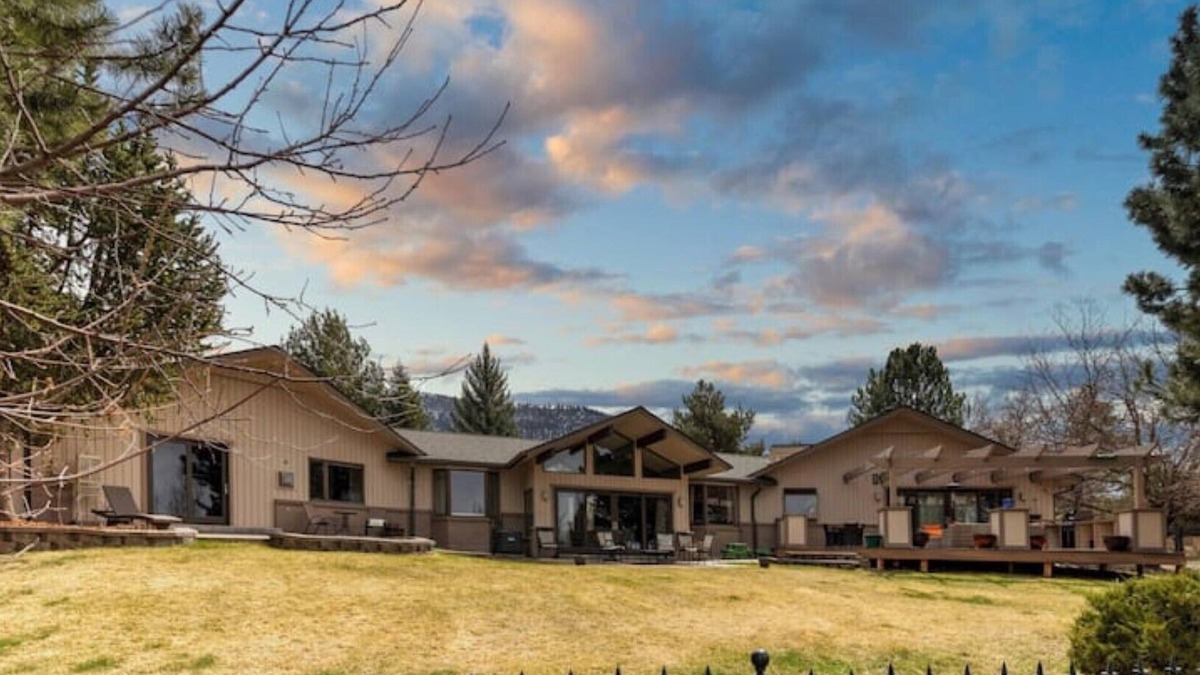 Farviews - Pattee Canyon House | Valley Vistas with unspoiled views. 4 Bed 2.5 Bath