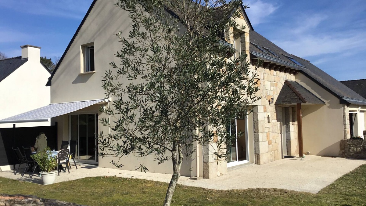 Ploeren House | VALVES, PLOEREN .7couchages house. 4 bedrooms.125 m2.enclosed garden. 2 garages