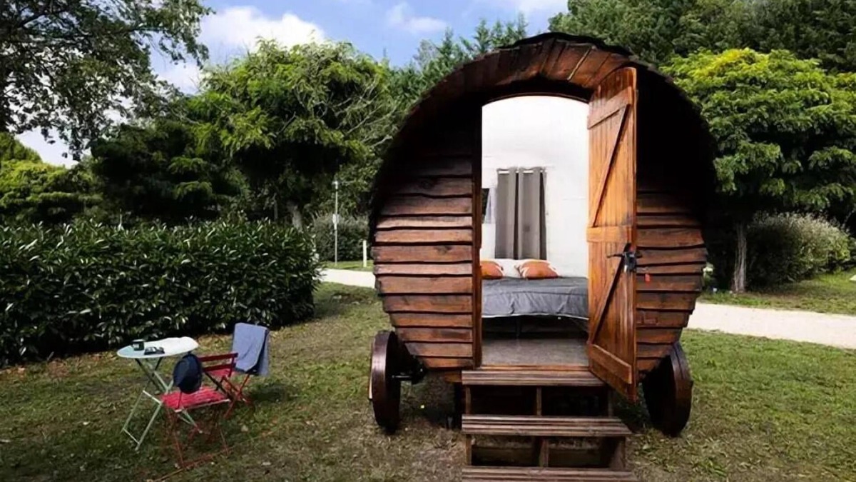 Bagneaux-sur-Loing Cabin | Van Beethoven Roller 1 Ausstellung 2 Personen ohne Heiligtum