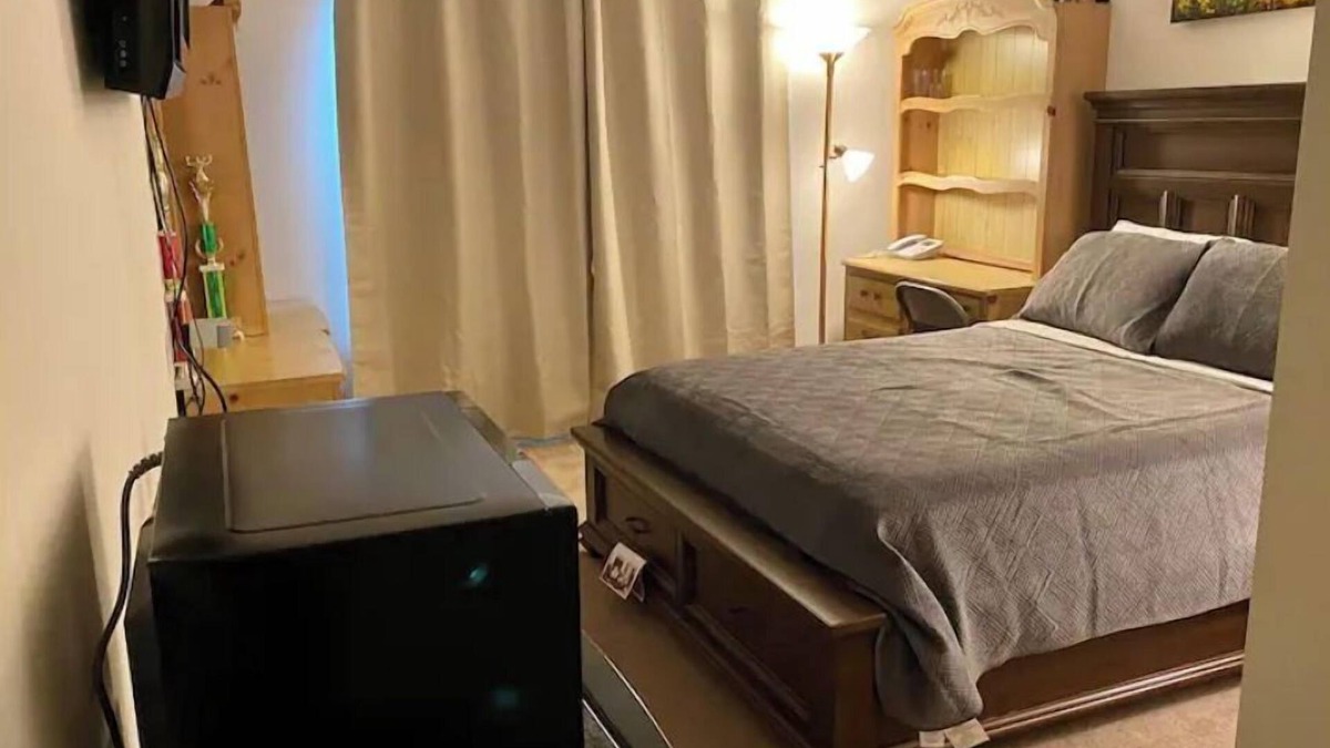 Rossville House | Van Gogh 3-Comfy Private Rm in single family home