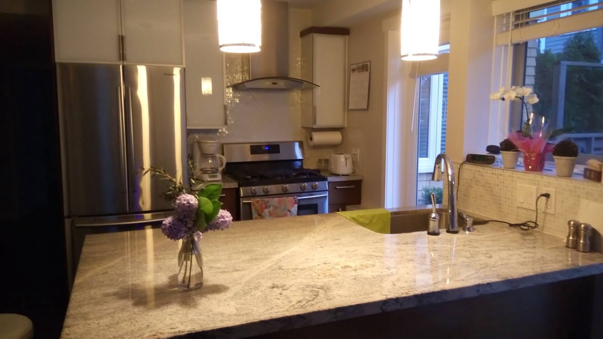 Kitsilano House | Vancouver Best Location!!