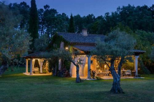 Jaraiz de la Vera House | Vaqueria Cantaelgallo