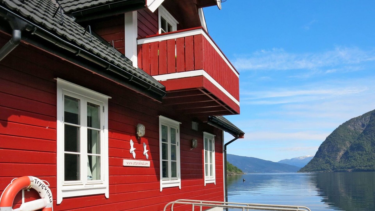 Vik Apartment | Vardeheii by Interhome