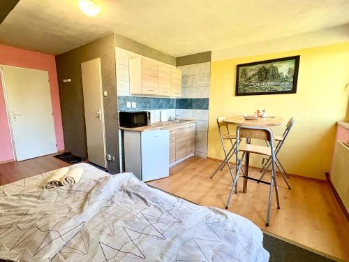 Kamenicky Senov Apartment | Varhany