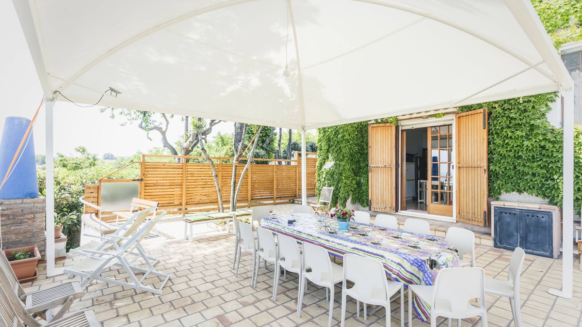 Vasto Villa | Vasto, Abruzzo, in villa 100 m from the Adriatic Sea.