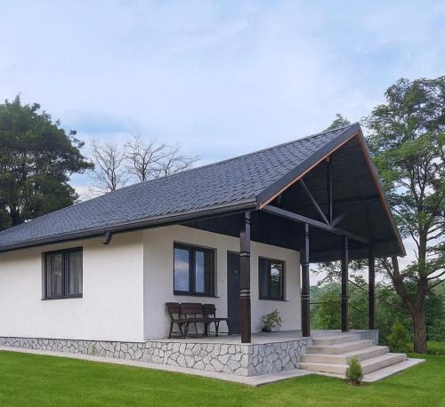 Sarulesti House | Vatra Sloveanu