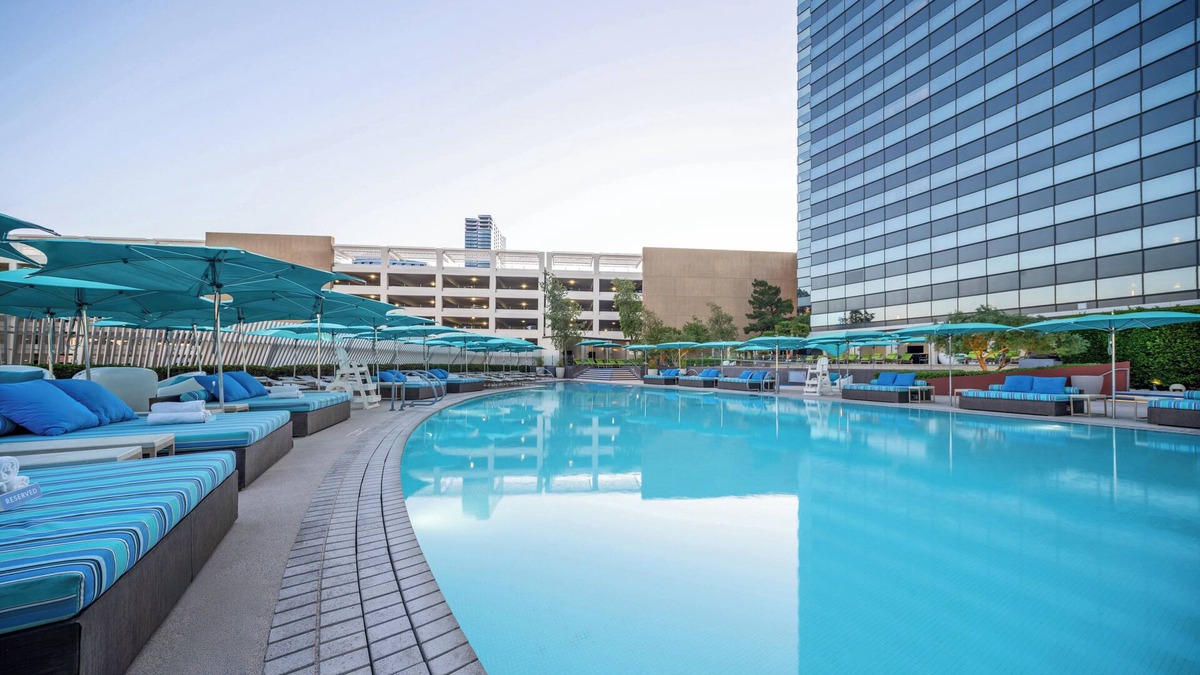 Las Vegas Strip Resort | Vdara Hotel & Spa at ARIA Las Vegas