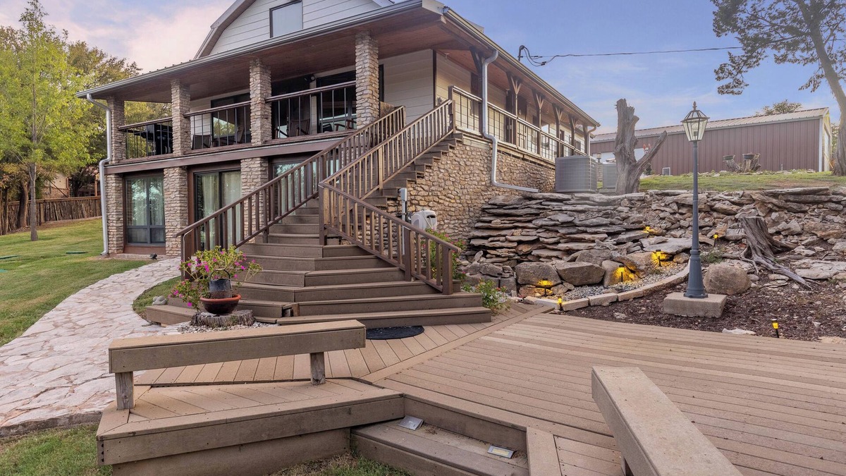 Graham House | Veale Creek Retreat on Possum Kingdom Lake