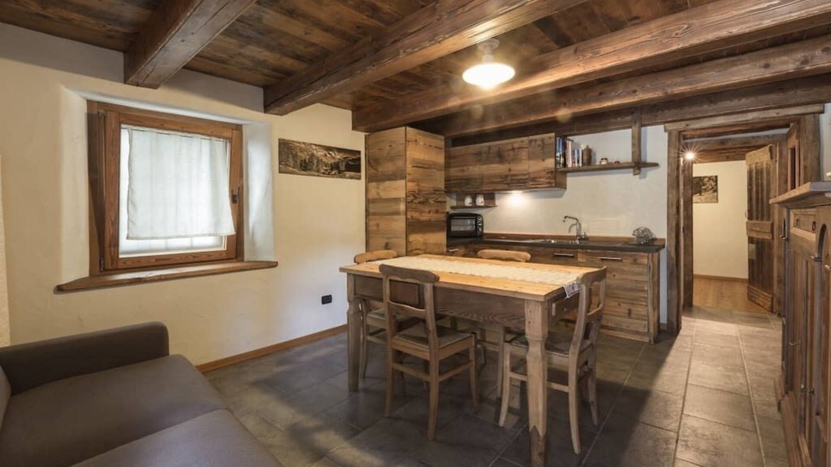 Charvensod House | "Vecchio Fienile" apartment