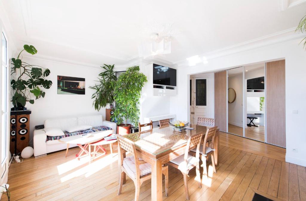Quartier du Mail Apartment | Veeve - By the Palais Royal