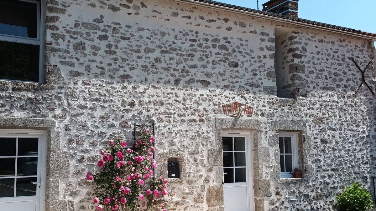 Le Poire-sur-Vie House | Vendée country cottage 5 minutes from La Roche sur Yon