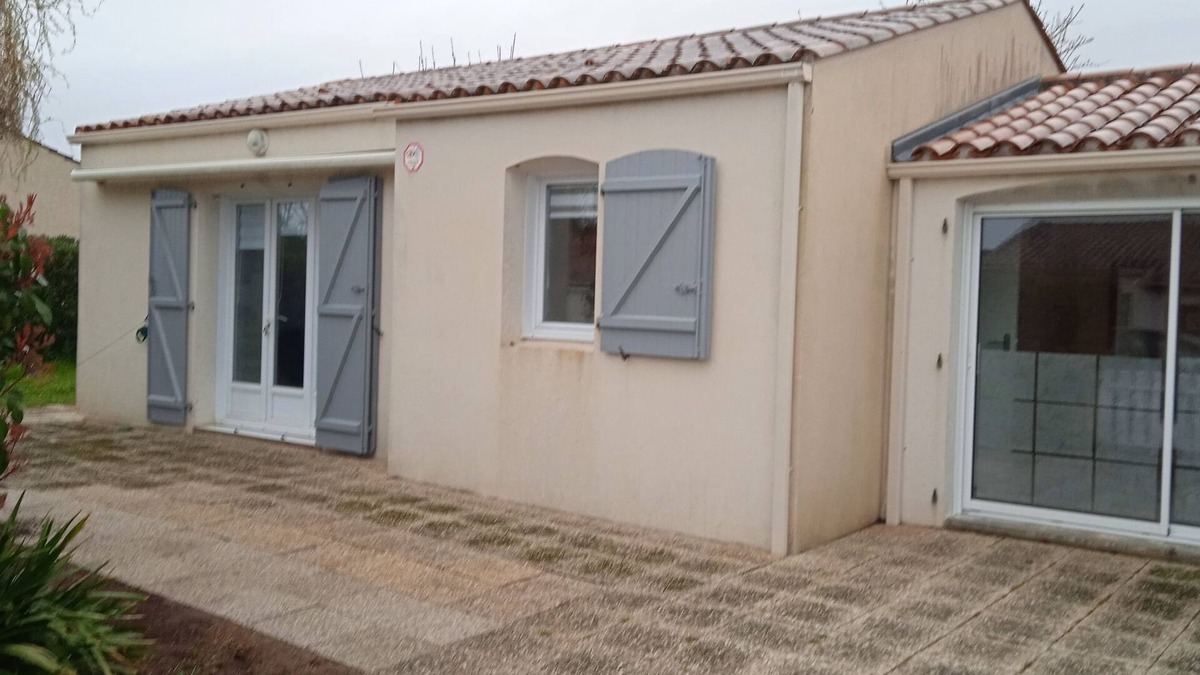 Saint-Vincent-sur-Jard House | Vendée Pays de Loire 400m from the beach Bicycles available. France