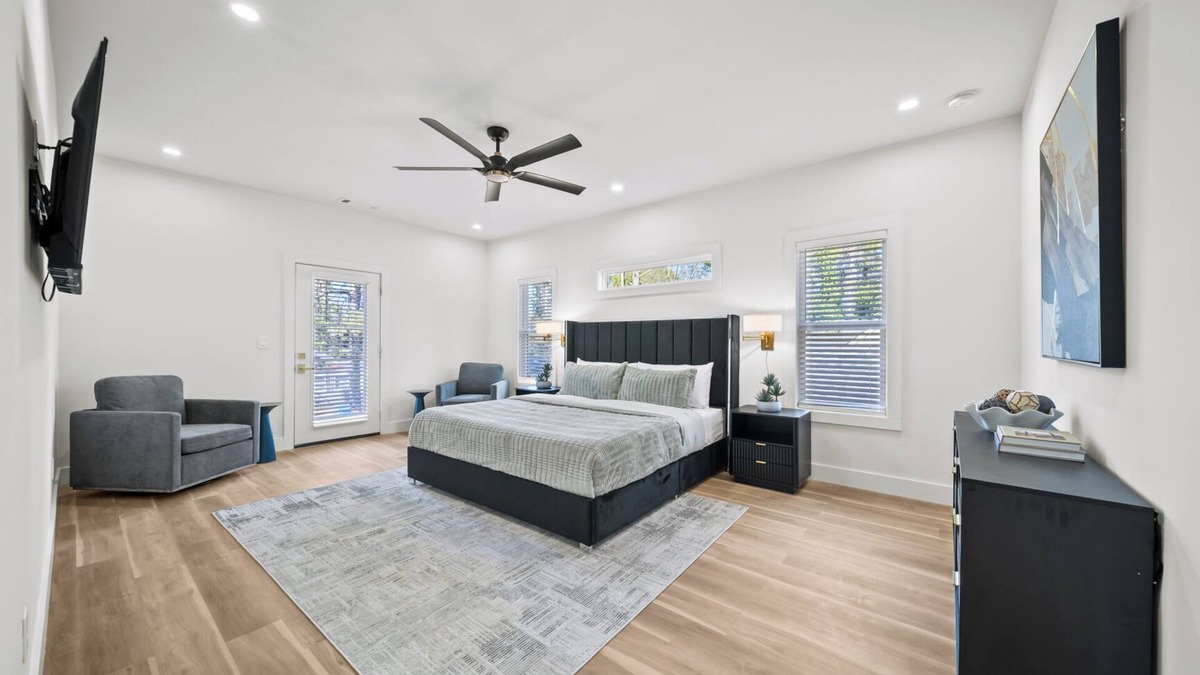 Atlanta House | Venetian Haus- Luxurious 5 bd 3ba New Construction near golf & major attractions