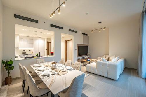 Jumeirah Village Apartment | Venetian - Lavish and Modern 2BR Apt with Terrace in JVC