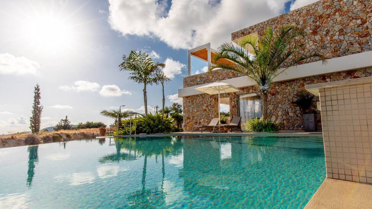 Kalithies Villa | Venezia Luxury Living