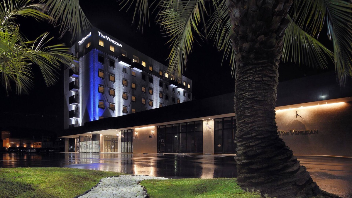 Shiroishi Hotel | Venezian Hotels Shiroishi Zao