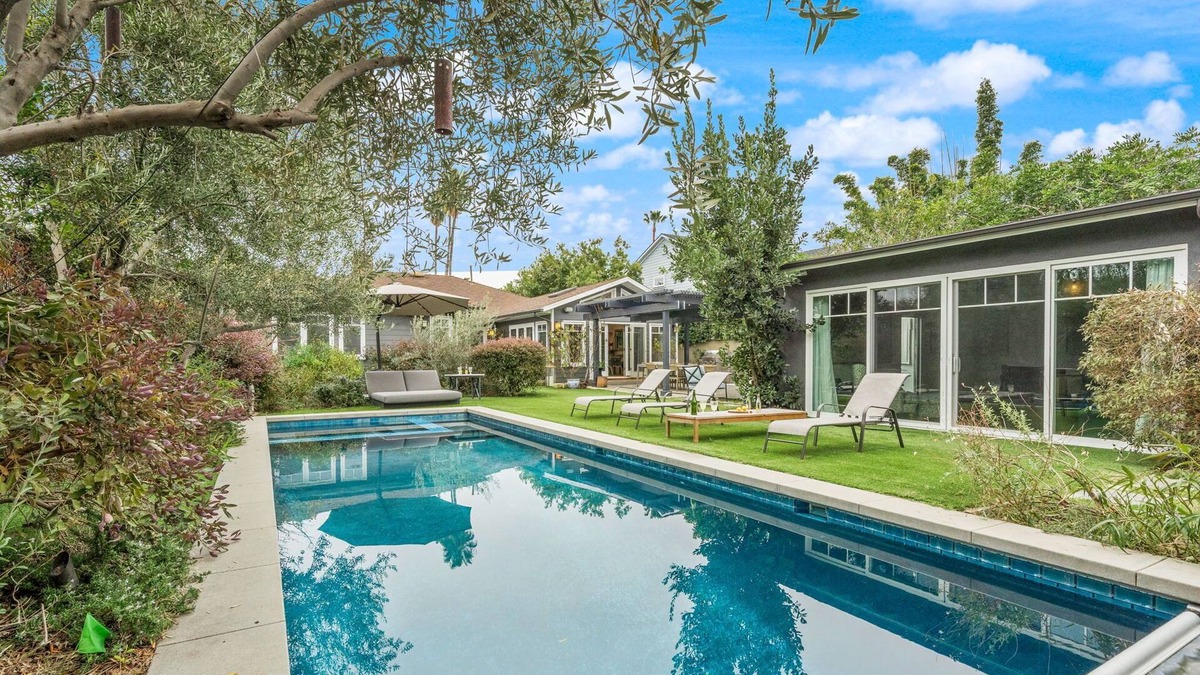 Mar Vista House | Venice/GameRoom/Theater/Pool/Spa